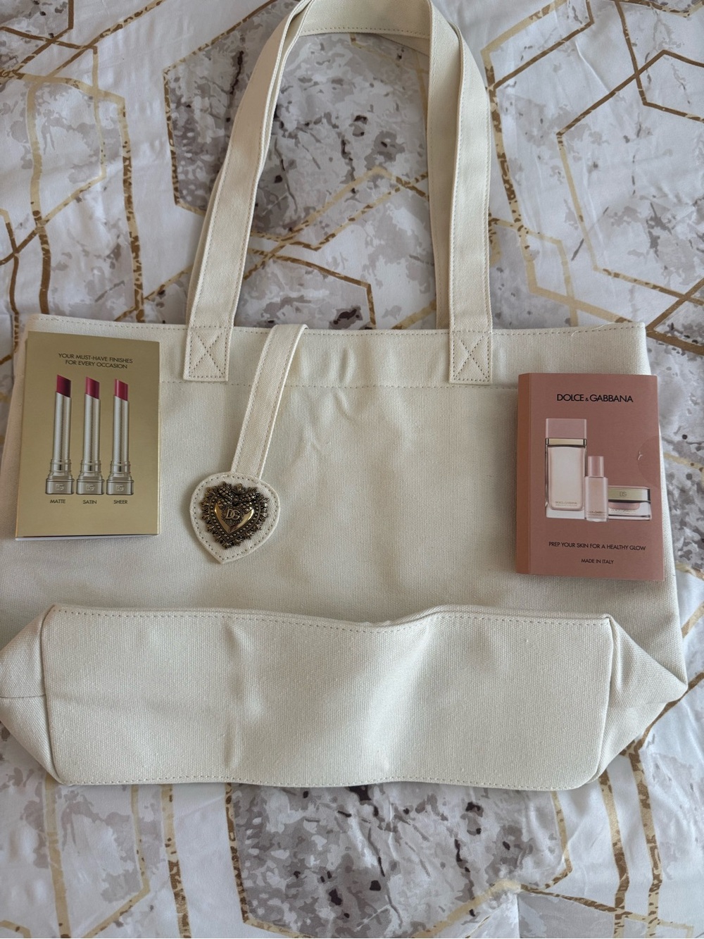 Dolce & Gabbana Cream Tote Bag with Heart Charm with samples